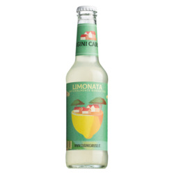 Sizilianische Limonade mit Zitronensaft